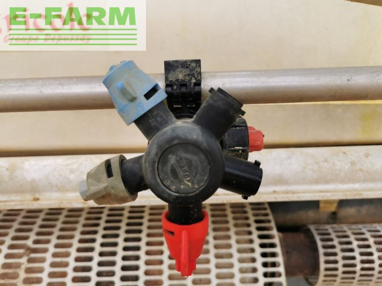 Trailed sprayer alpha 2500: picture 10