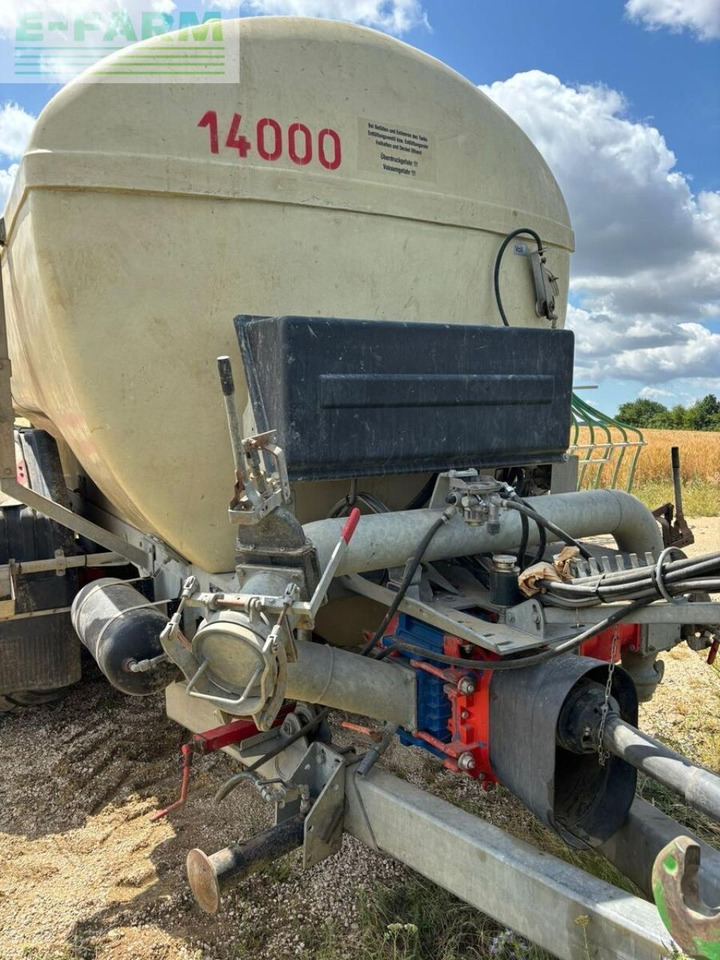 K 14 pul 14m3 mit 15m schleppschlauch - Slurry tanker: picture 4 K 14 pul 14m3 mit 15m schleppschlauch - Slurry tanker: picture 4