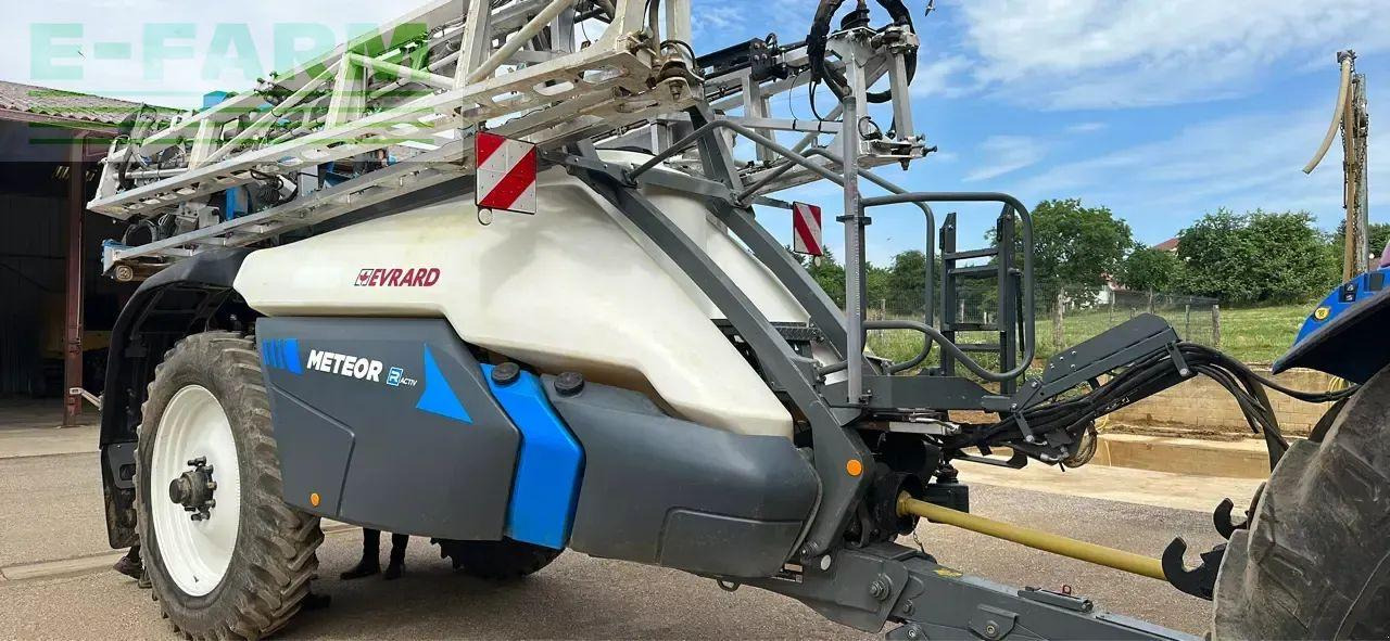 Meteor r activ 4200 - Trailed sprayer: picture 1 Meteor r activ 4200 - Trailed sprayer: picture 1