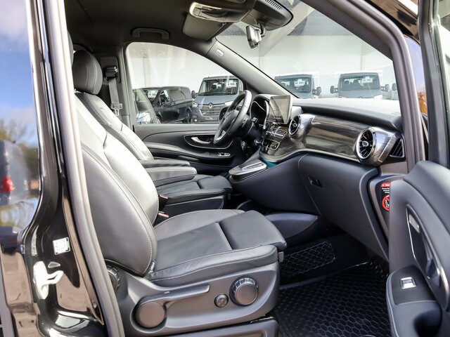MERCEDES-BENZ EQV 300 Avantgarde Line,lang,7Sitze,2xKlima,LED... - Minibus, Electric bus: picture 5 MERCEDES-BENZ EQV 300 Avantgarde Line,lang,7Sitze,2xKlima,LED... - Minibus, Electric bus: picture 5
