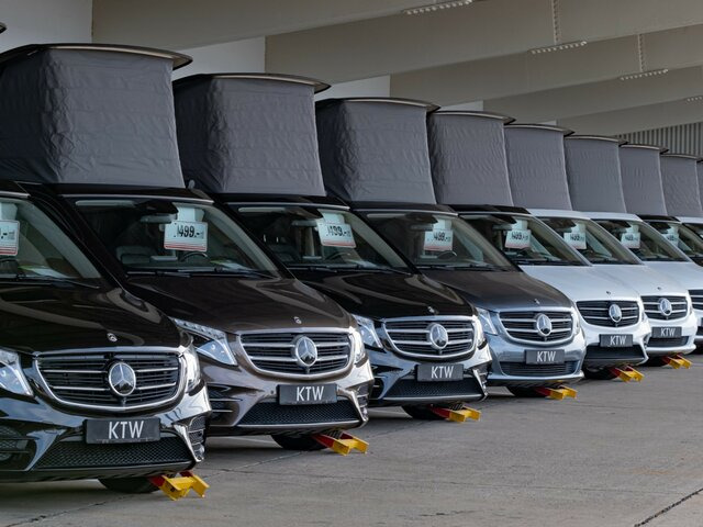 MERCEDES-BENZ EQV 300 lang,7-Sitze,2xel.Schiebetür,LED,2xKlima... - Passenger van, Electric van: picture 5 MERCEDES-BENZ EQV 300 lang,7-Sitze,2xel.Schiebetür,LED,2xKlima... - Passenger van, Electric van: picture 5