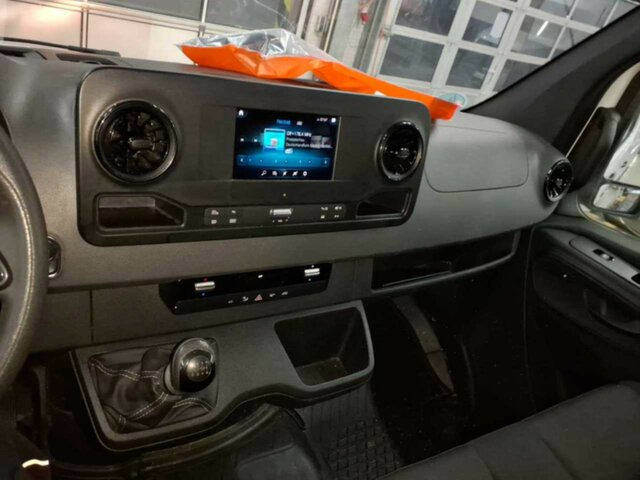MERCEDES-BENZ Sprinter 315 Maxi,MBUX,Kamera,Tempomat... - Panel van: picture 5 MERCEDES-BENZ Sprinter 315 Maxi,MBUX,Kamera,Tempomat... - Panel van: picture 5