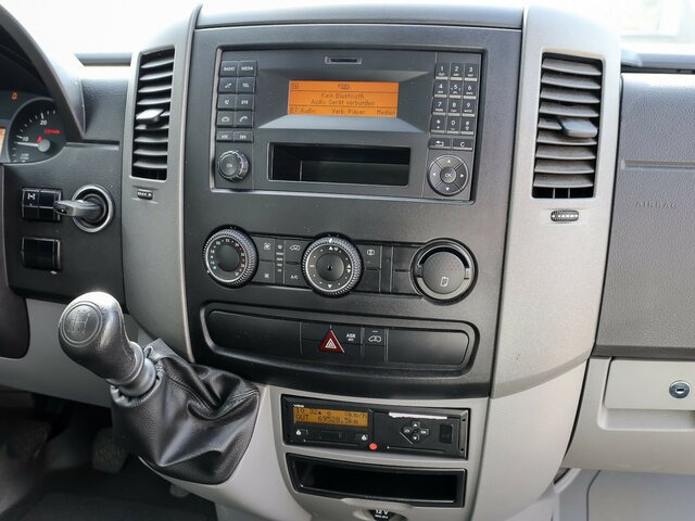 MERCEDES-BENZ Sprinter 316CDI DOKA,Allrad,AHK,TCO,Standhzg.... - Flatbed van, Combi van: picture 5 MERCEDES-BENZ Sprinter 316CDI DOKA,Allrad,AHK,TCO,Standhzg.... - Flatbed van, Combi van: picture 5