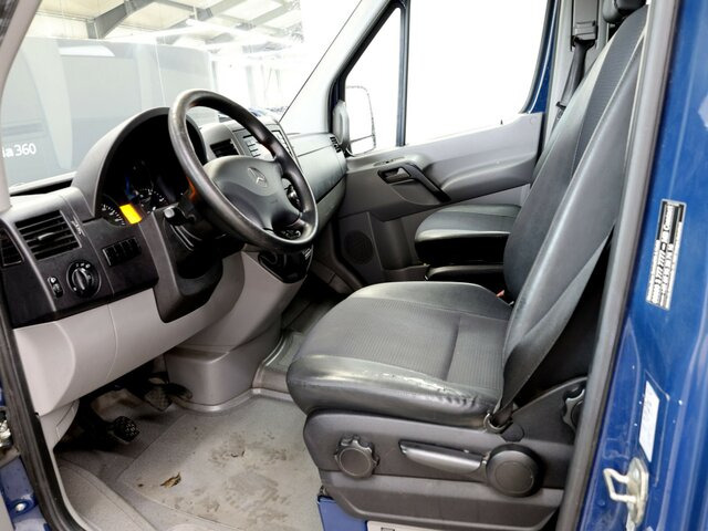 MERCEDES-BENZ Sprinter 316CDI DOKA,Allrad,Klima,AHK3,5To,TCO - Flatbed van, Combi van: picture 2 MERCEDES-BENZ Sprinter 316CDI DOKA,Allrad,Klima,AHK3,5To,TCO - Flatbed van, Combi van: picture 2