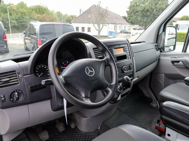 MERCEDES-BENZ Sprinter 316CDI DOKA,Allrad,Klima - Flatbed van, Combi van: picture 4 MERCEDES-BENZ Sprinter 316CDI DOKA,Allrad,Klima - Flatbed van, Combi van: picture 4