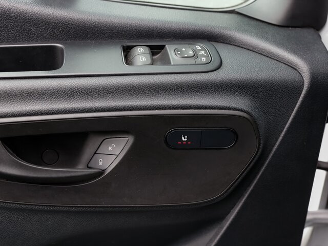 Panel van MERCEDES-BENZ Sprinter 317 CDI Kasten,L2H2,MBUX,Kamera: picture 6