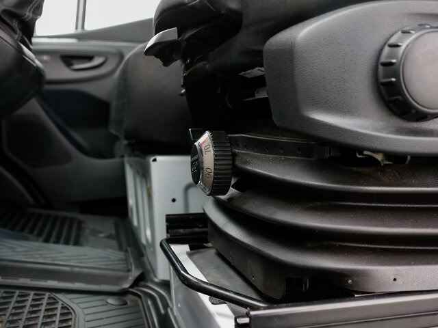 Panel van MERCEDES-BENZ Sprinter 317 CDI Kasten,L2H2,MBUX,Kamera: picture 7
