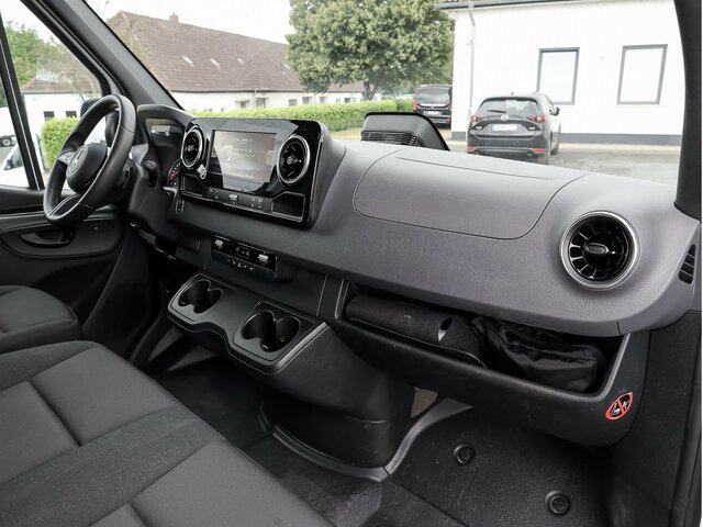 MERCEDES-BENZ Sprinter 317 Maxi,9GTronic,MBUX,Kamera... - Panel van: picture 2 MERCEDES-BENZ Sprinter 317 Maxi,9GTronic,MBUX,Kamera... - Panel van: picture 2
