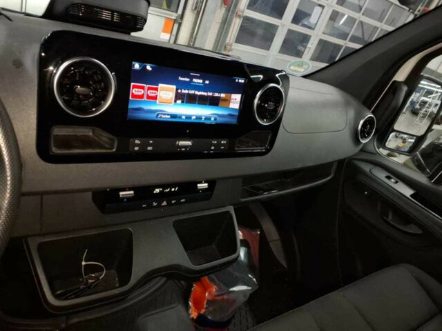 MERCEDES-BENZ Sprinter 317 Maxi,9GTronic,MBUX,Kamera,LED... - Panel van: picture 4 MERCEDES-BENZ Sprinter 317 Maxi,9GTronic,MBUX,Kamera,LED... - Panel van: picture 4