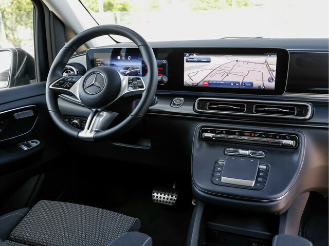 MERCEDES-BENZ V 220 d STYLE kompakt,8Sitzer,Standheizung,AHK... - Passenger van: picture 4 MERCEDES-BENZ V 220 d STYLE kompakt,8Sitzer,Standheizung,AHK... - Passenger van: picture 4