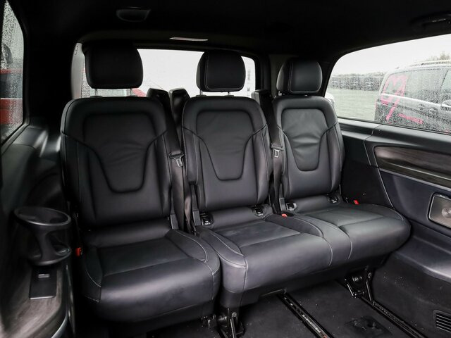 MERCEDES-BENZ V 300 Avantgarde Extralang,Allrad,7Sitzer,LED... - Passenger van: picture 4 MERCEDES-BENZ V 300 Avantgarde Extralang,Allrad,7Sitzer,LED... - Passenger van: picture 4