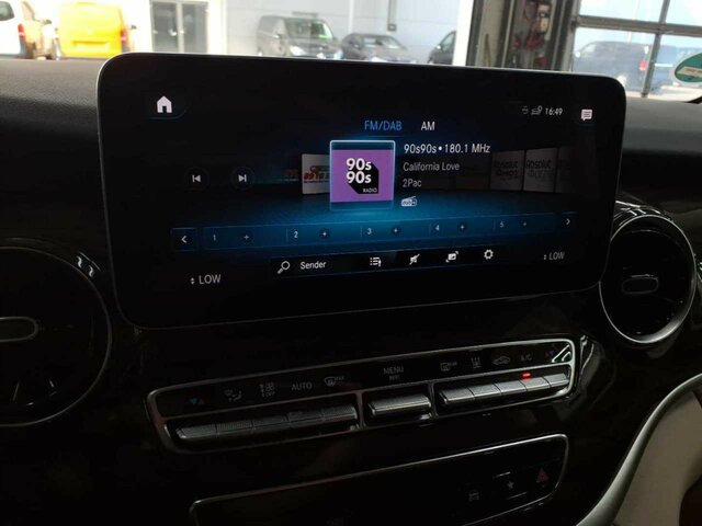 Passenger van MERCEDES-BENZ V 300 Marco Polo,Allrad,EasyUp,Leder,AHK 2,5To: picture 6