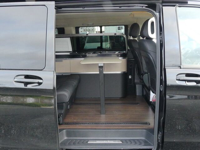 MERCEDES-BENZ V 300 MarcoPolo EDITION,Allrad,EasyUp,Leder,AHK - Minibus, Passenger van: picture 4 MERCEDES-BENZ V 300 MarcoPolo EDITION,Allrad,EasyUp,Leder,AHK - Minibus, Passenger van: picture 4