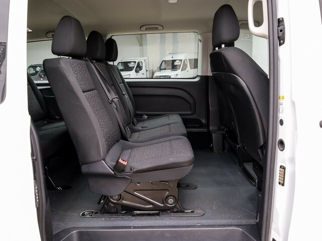 MERCEDES-BENZ Vito 114 TourerPro,Extralang,8Sitzer,Automatik... - Passenger van: picture 2 MERCEDES-BENZ Vito 114 TourerPro,Extralang,8Sitzer,Automatik... - Passenger van: picture 2