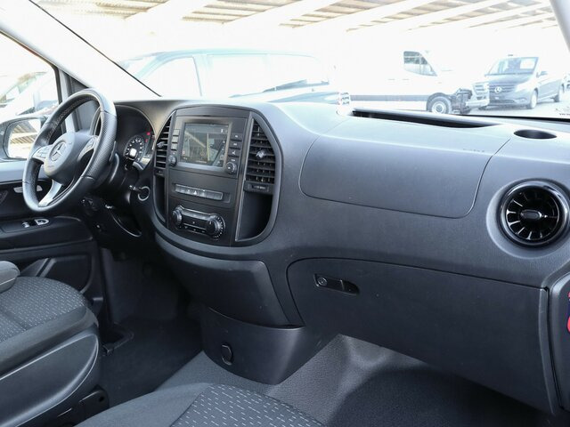 MERCEDES-BENZ Vito 114 TourerPro,Extralang,AMF Rollstuhlrampe... - Passenger van: picture 3 MERCEDES-BENZ Vito 114 TourerPro,Extralang,AMF Rollstuhlrampe... - Passenger van: picture 3