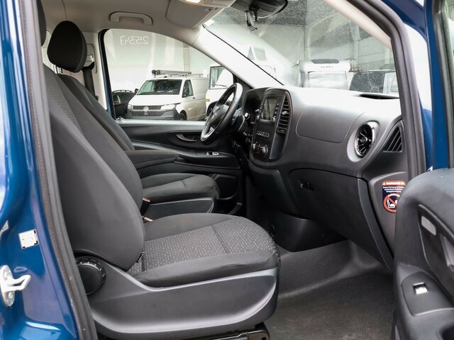 MERCEDES-BENZ Vito 114 TourerPro,Extralang,AMF Rollstuhlrampe... - Passenger van: picture 2 MERCEDES-BENZ Vito 114 TourerPro,Extralang,AMF Rollstuhlrampe... - Passenger van: picture 2
