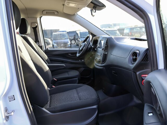 MERCEDES-BENZ Vito 114 TourerPro,lang,Automatik,8Sitze,Kamera... - Passenger van: picture 3 MERCEDES-BENZ Vito 114 TourerPro,lang,Automatik,8Sitze,Kamera... - Passenger van: picture 3