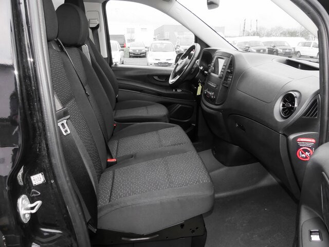 MERCEDES-BENZ Vito 116CDI lang,TourerPro,2xKlima,9Sitze,Kamera - Passenger van: picture 2 MERCEDES-BENZ Vito 116CDI lang,TourerPro,2xKlima,9Sitze,Kamera - Passenger van: picture 2