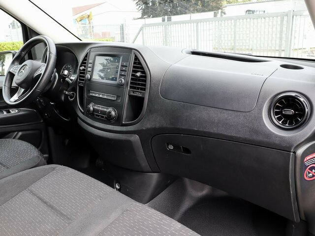 MERCEDES-BENZ Vito 116TourerPro ,Extralang,2xKlima,Kamera,AHK - Minibus, Passenger van: picture 4 MERCEDES-BENZ Vito 116TourerPro ,Extralang,2xKlima,Kamera,AHK - Minibus, Passenger van: picture 4