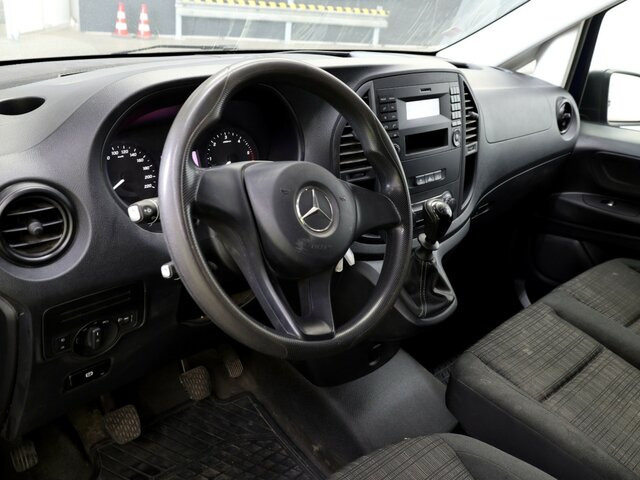 MERCEDES-BENZ Vito114 Mixto Extral,Klima,Tempomat,AHK - Passenger van: picture 2 MERCEDES-BENZ Vito114 Mixto Extral,Klima,Tempomat,AHK - Passenger van: picture 2