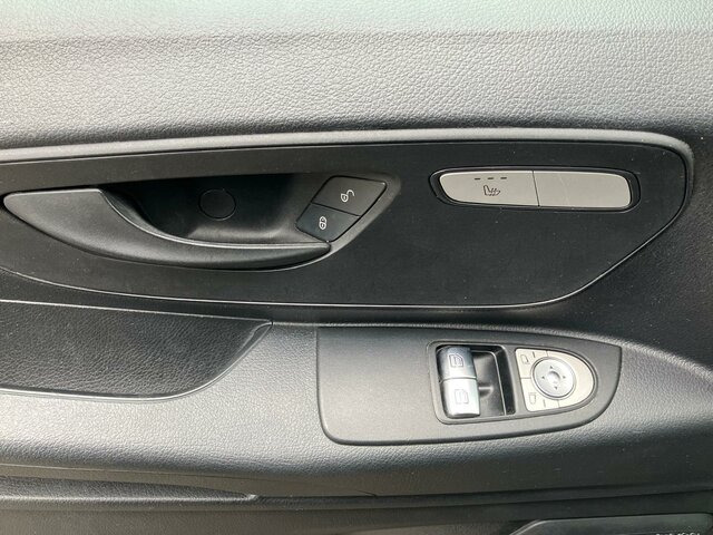 MERCEDES-BENZ Vito114 Mixto Extralang,Klima,Tempomat,Standhzg... - Small van: picture 5 MERCEDES-BENZ Vito114 Mixto Extralang,Klima,Tempomat,Standhzg... - Small van: picture 5