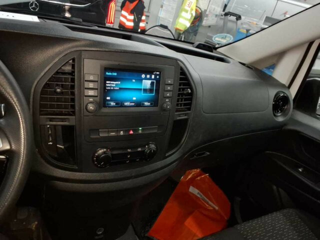 MERCEDES-BENZ Vito116CDI KA Extralang,Automatik,Klima,Kamera... - Small van: picture 5 MERCEDES-BENZ Vito116CDI KA Extralang,Automatik,Klima,Kamera... - Small van: picture 5