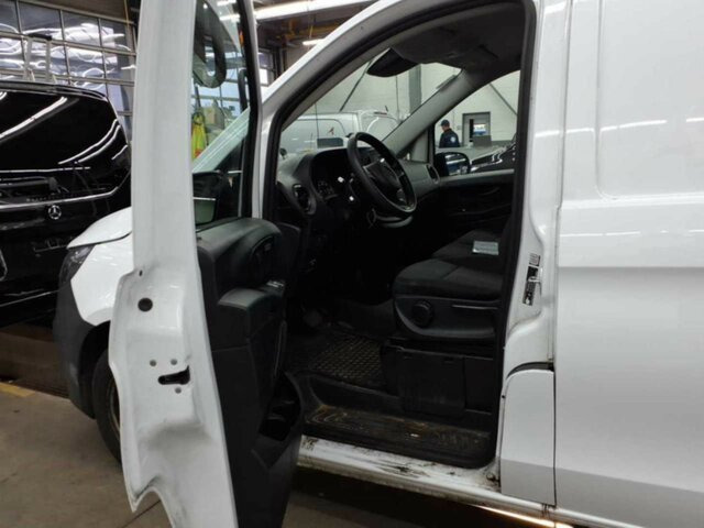 MERCEDES-BENZ Vito116CDI KA Extralang,Automatik,Klima,Kamera... - Small van: picture 2 MERCEDES-BENZ Vito116CDI KA Extralang,Automatik,Klima,Kamera... - Small van: picture 2