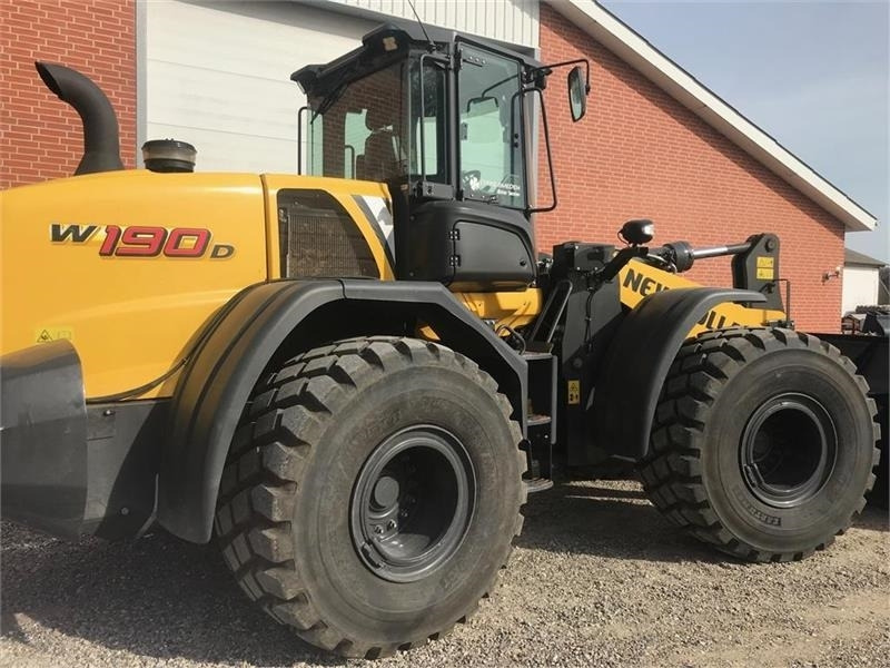 New Holland W190D - Wheel loader: picture 3 New Holland W190D - Wheel loader: picture 3