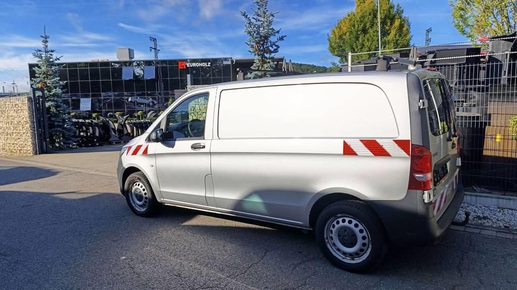 Box van Mercedes-Benz Vito 114 CDI Allrad-Werkstattschränke-Standheizung: picture 26