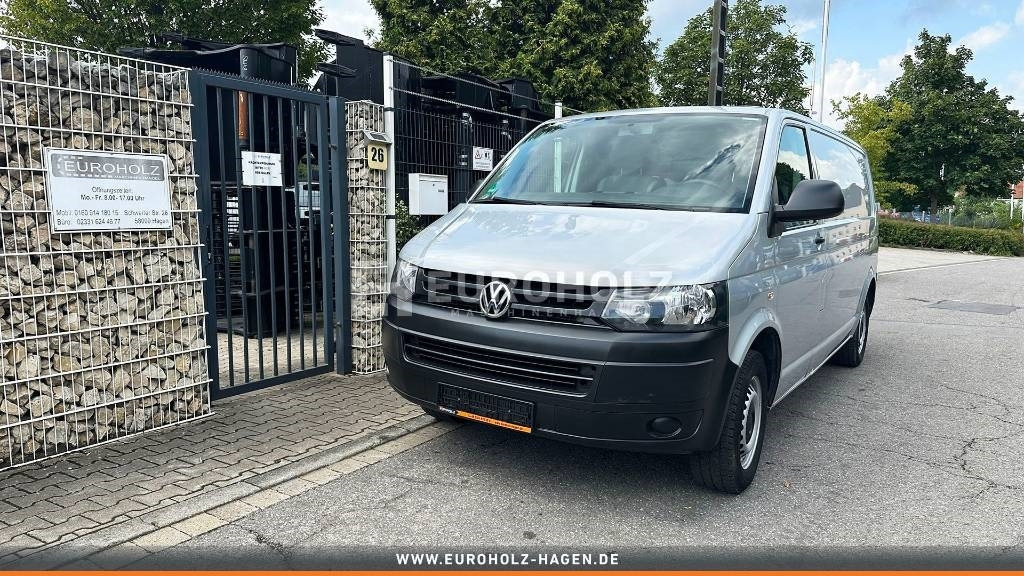 Volkswagen T6 2.0 TDI, Transporter, Kasten, Werkstattschränke - Box van: picture 1 Volkswagen T6 2.0 TDI, Transporter, Kasten, Werkstattschränke - Box van: picture 1