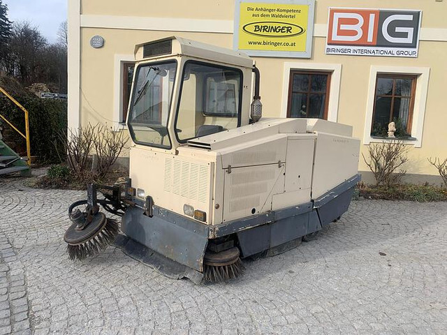 Amros 1250 Kehrmaschine - Road sweeper: picture 4 Amros 1250 Kehrmaschine - Road sweeper: picture 4