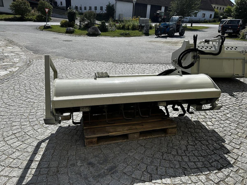 Leasing of Cat LT18B TILLER Cat LT18B TILLER: picture 6