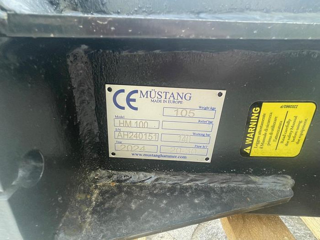 Mustang HM100 Hydraulikhammer - Hydraulic hammer: picture 5 Mustang HM100 Hydraulikhammer - Hydraulic hammer: picture 5
