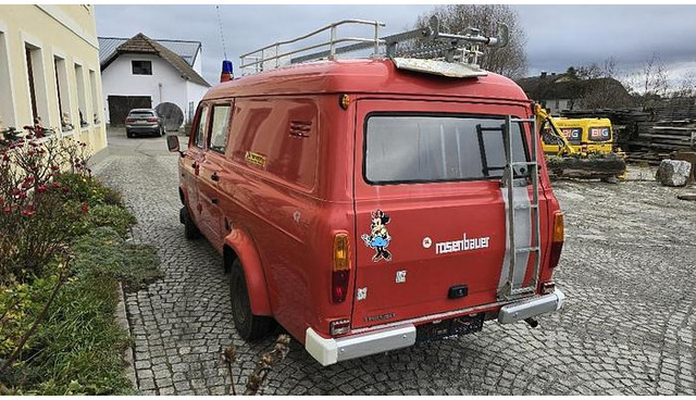 Ford Transit Feuerwehrauto - Van: picture 5 Ford Transit Feuerwehrauto - Van: picture 5