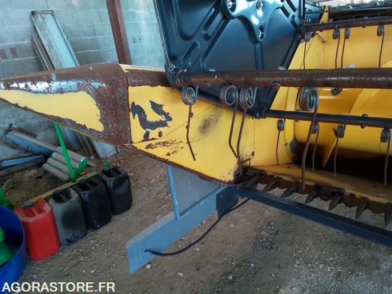 BARRE DE COUPE NEW HOLLAND HAUTE CAPACITE - 2009 - Agricultural machinery: picture 3 BARRE DE COUPE NEW HOLLAND HAUTE CAPACITE - 2009 - Agricultural machinery: picture 3