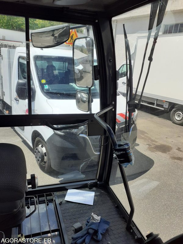 Road sweeper BALAYEUSE SCHMIDT 4M3 CLEANGO 500: picture 9