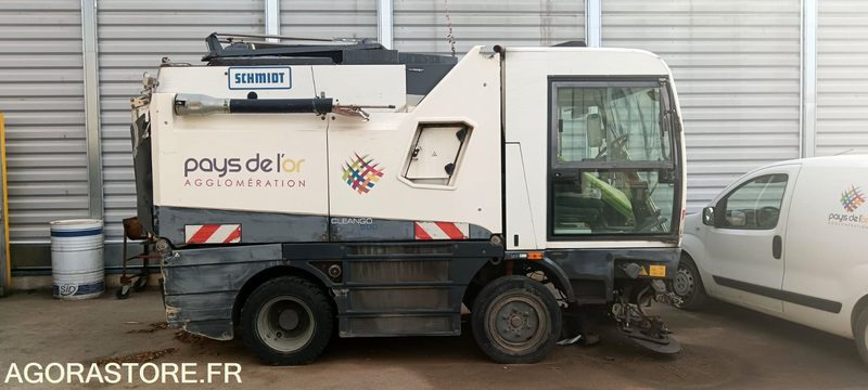BALAYEUSE SCMIDT CLEANGO 500 AM 2013 MOTEUR HS N°VIN : WSVS2P1P204510198 - Road sweeper: picture 4 BALAYEUSE SCMIDT CLEANGO 500 AM 2013 MOTEUR HS N°VIN : WSVS2P1P204510198 - Road sweeper: picture 4
