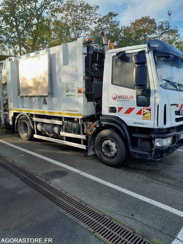 BOM 16T IVECO GNC NON ROULANT( 6042-66ICAM571X) - Garbage truck: picture 3 BOM 16T IVECO GNC NON ROULANT( 6042-66ICAM571X) - Garbage truck: picture 3