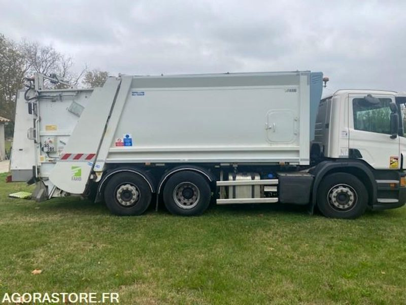 BOM SCANIA P 380 - 2015 - 164 000km - Garbage truck: picture 3 BOM SCANIA P 380 - 2015 - 164 000km - Garbage truck: picture 3