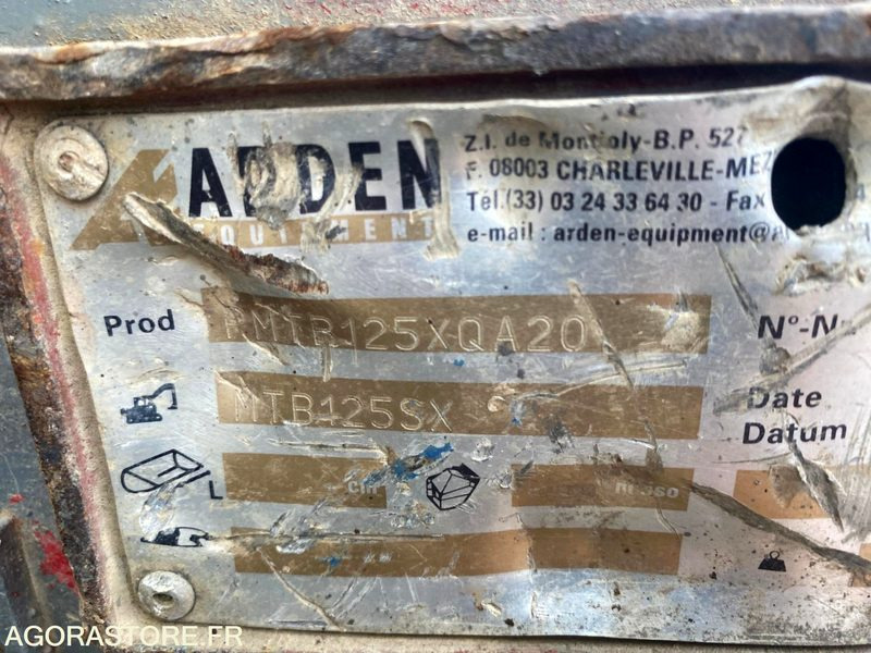 BRH MONTABERT SC36 QA20 ARDEN BON ETAT - Construction equipment: picture 4 BRH MONTABERT SC36 QA20 ARDEN BON ETAT - Construction equipment: picture 4