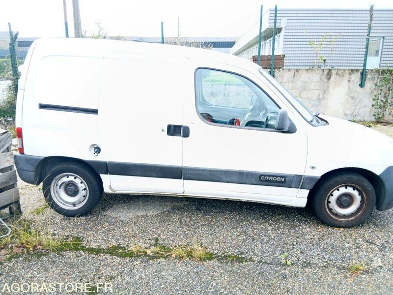 CITROEN BERLINGO - 2009 - 87651km - Small van: picture 2 CITROEN BERLINGO - 2009 - 87651km - Small van: picture 2