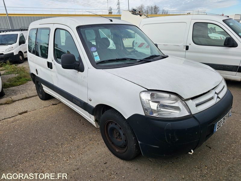 CITROEN BERLINGO - 2010 - 93849KM - BD351XL - Car: picture 2 CITROEN BERLINGO - 2010 - 93849KM - BD351XL - Car: picture 2