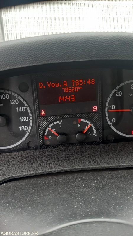 CITROEN JUMPER DIESEL - 2013 - 78600KMS non roulant - Panel van: picture 3 CITROEN JUMPER DIESEL - 2013 - 78600KMS non roulant - Panel van: picture 3
