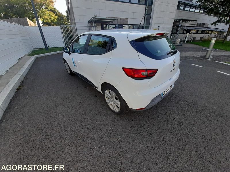 CLIO - Car: picture 3 CLIO - Car: picture 3