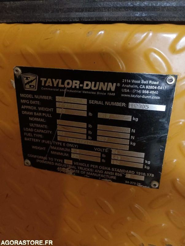 Chariot électrique TAYLOR DUNN - Bon état - 2010 - Tow tractor: picture 4 Chariot électrique TAYLOR DUNN - Bon état - 2010 - Tow tractor: picture 4