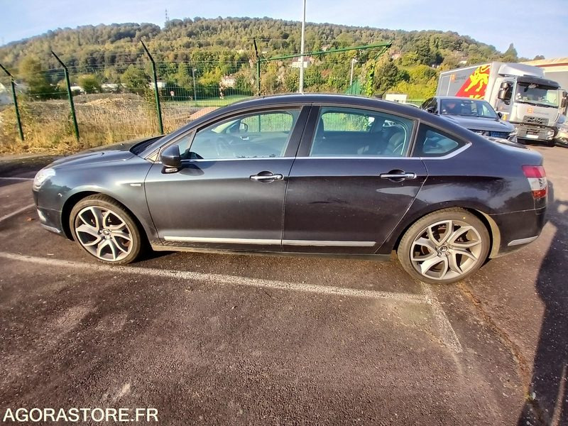 Citroën C5 – Diesel – 2016-217 349 km - Car: picture 2 Citroën C5 – Diesel – 2016-217 349 km - Car: picture 2