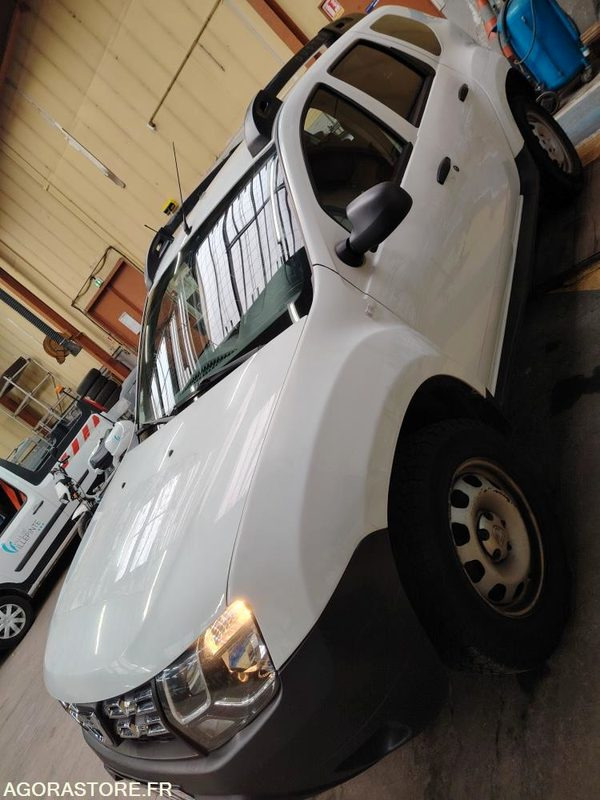 DACIA DUSTER - SUV: picture 4 DACIA DUSTER - SUV: picture 4