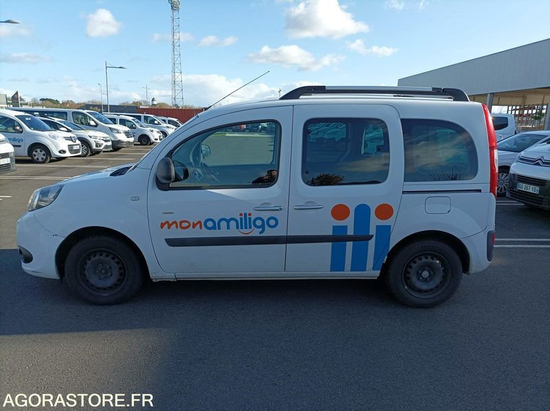 FA-586-ME - Roulant - RENAULT KANGOO - VP - 172 179 Kms - Car: picture 2 FA-586-ME - Roulant - RENAULT KANGOO - VP - 172 179 Kms - Car: picture 2