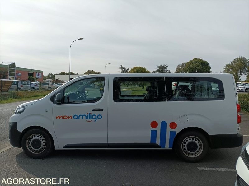 FF-569-GP - Roulant - CITROEN JUMPY SPACE TOURER - VP - 182 909 Kms - Minibus, Passenger van: picture 2 FF-569-GP - Roulant - CITROEN JUMPY SPACE TOURER - VP - 182 909 Kms - Minibus, Passenger van: picture 2