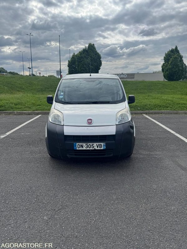 FIAT FIORINO 140 000 KM ANNÉE 2015 - Small van: picture 1 FIAT FIORINO 140 000 KM ANNÉE 2015 - Small van: picture 1
